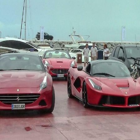 Beachfront Luxury Residence, Playas Del Duque, Puerto Banus, Marbella Luaran gambar
