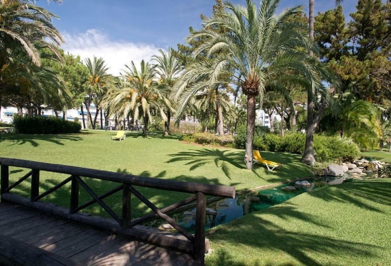 Beachfront Luxury Residence, Playas Del Duque, Puerto Banus, Marbella Luaran gambar